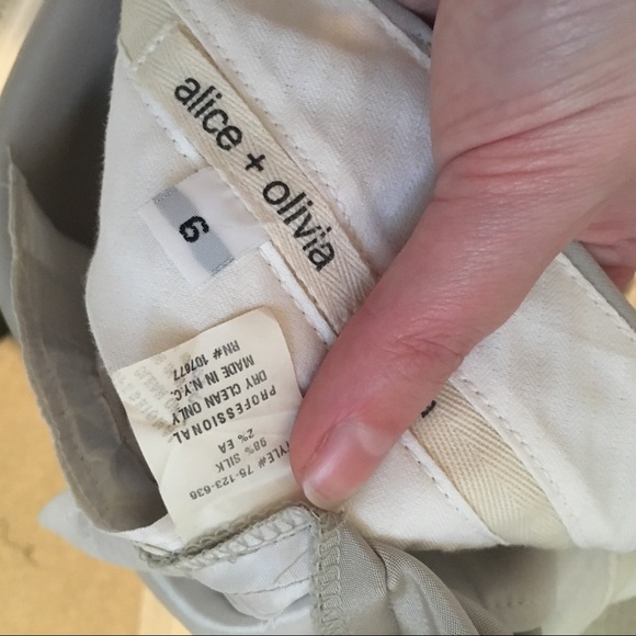 SOLD NWOT Alice & Olivia Silk Slacks - Picture 6 of 8